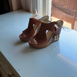 Michael Koran brown wedge sandal